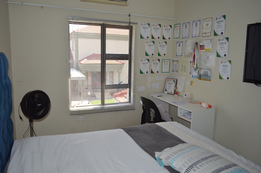 5 Bedroom Property for Sale in Doringkruin North West